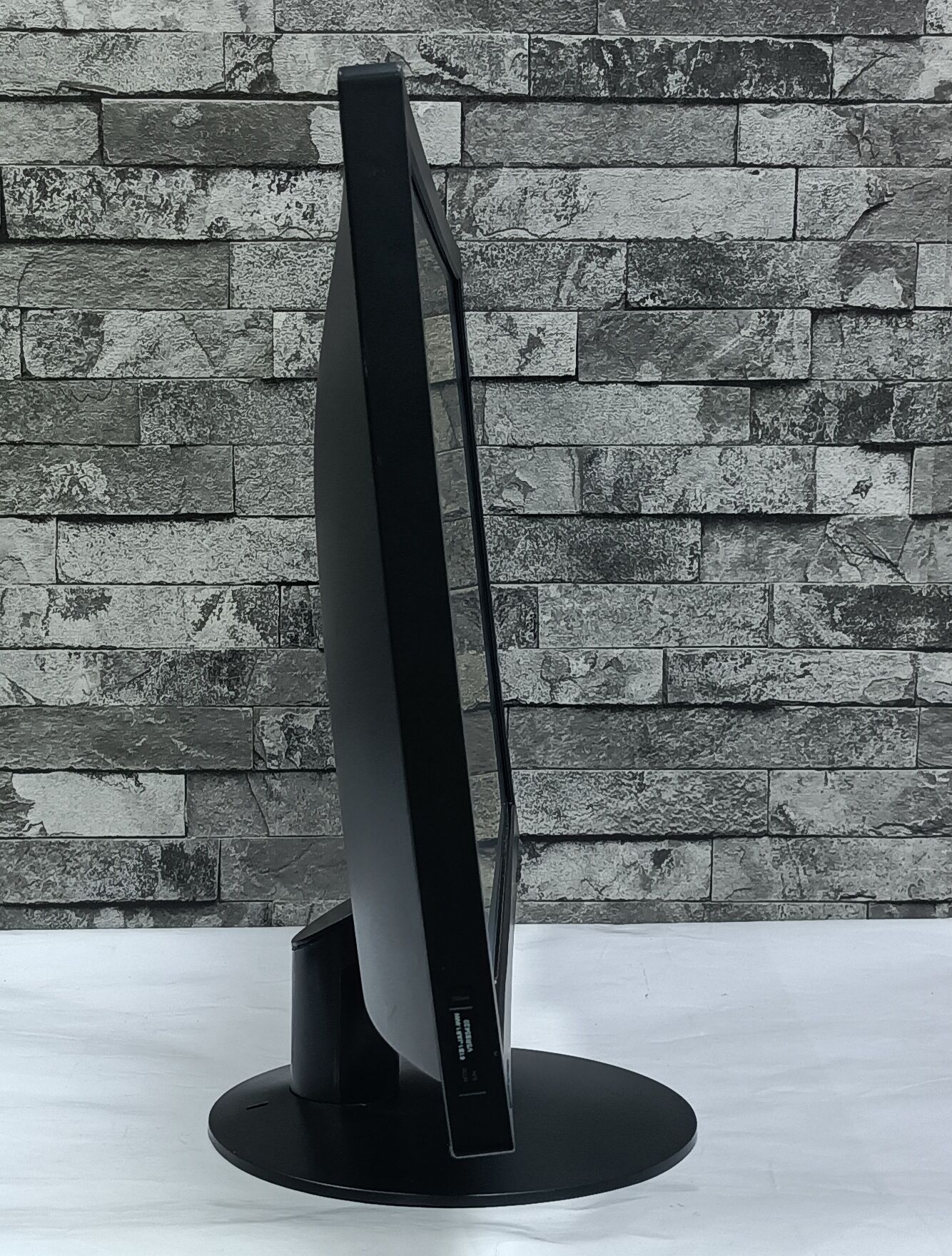 LENOVO T2224DA 22 Inch Monitor (USED) - Image 7